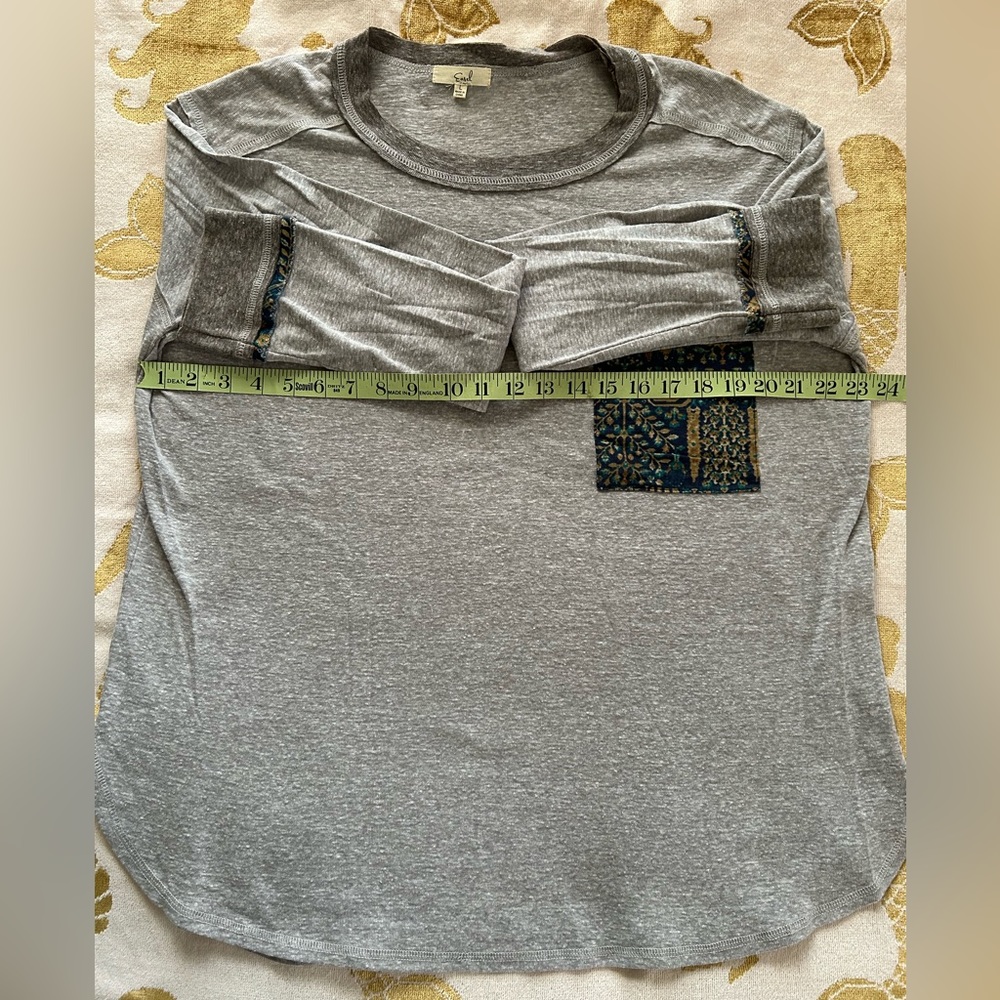 Easel Women's Gray / Blue Patchwork Long Sleeve S… - image 4
